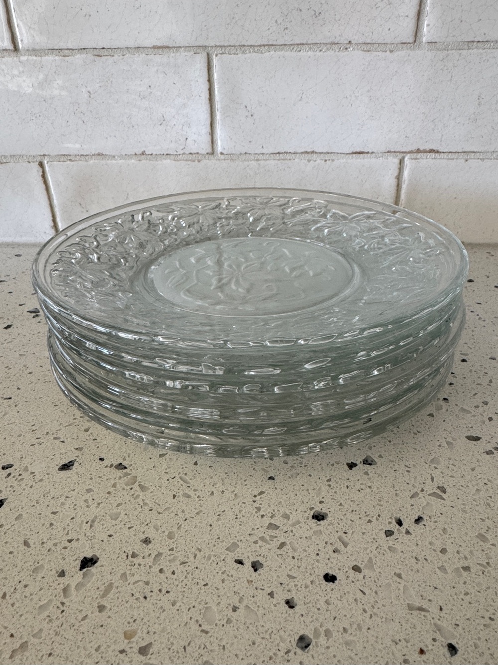 Princess House FANTASIA 6 Plates Frosted Floral Embossed Glass Salad/Dessert 8”
